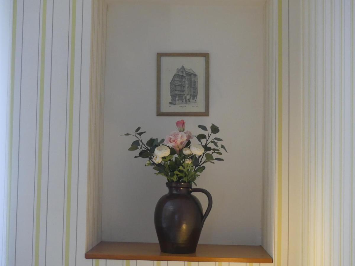 Chambres D'Hotes Les Pieris กรองด์คอมป์-เมซี ภายนอก รูปภาพ