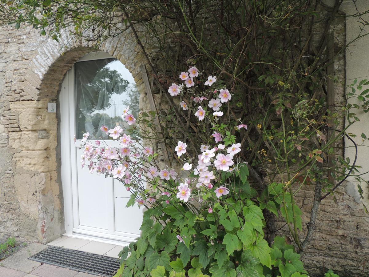 Chambres D'Hotes Les Pieris กรองด์คอมป์-เมซี ภายนอก รูปภาพ