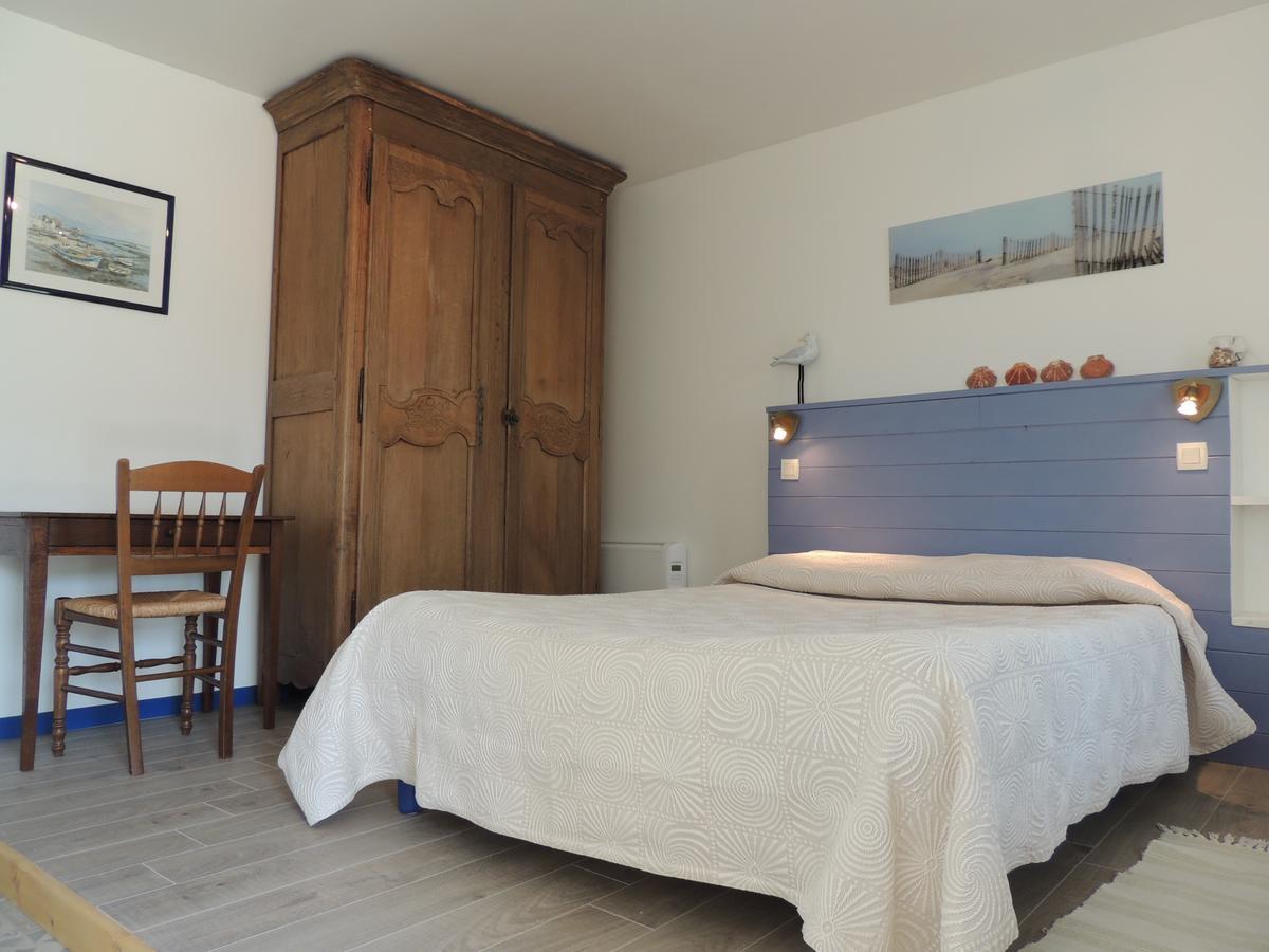 Chambres D'Hotes Les Pieris กรองด์คอมป์-เมซี ภายนอก รูปภาพ
