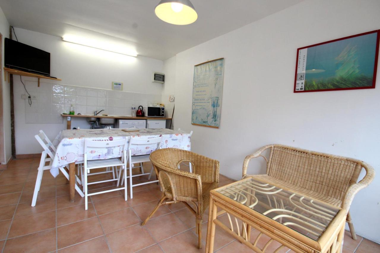 Chambres D'Hotes Les Pieris กรองด์คอมป์-เมซี ภายนอก รูปภาพ