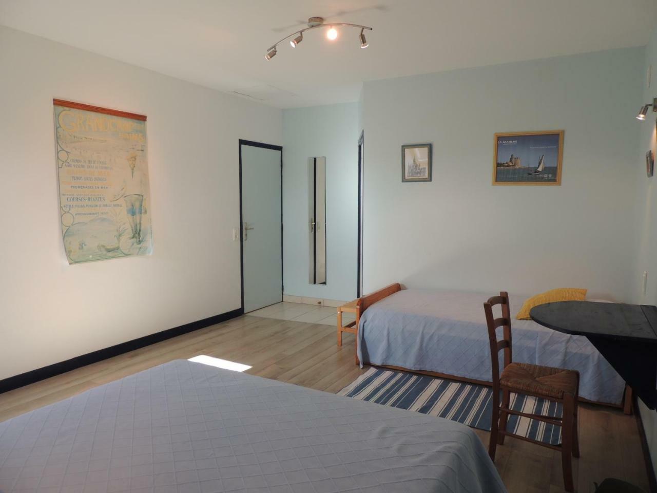 Chambres D'Hotes Les Pieris กรองด์คอมป์-เมซี ภายนอก รูปภาพ